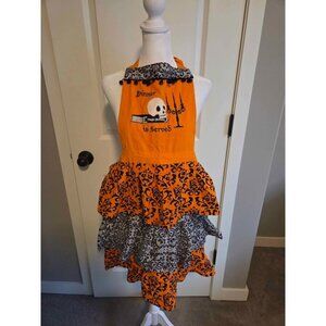 Halloween apron orange and black
